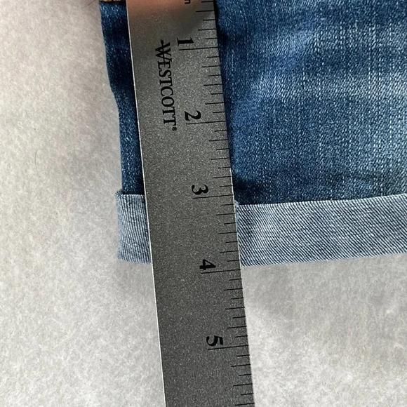 Aéropostale Shorts Womens Size 4 Midi Low Rise Distressed Cuffed Hem Denim Blue - Picture 9 of 9